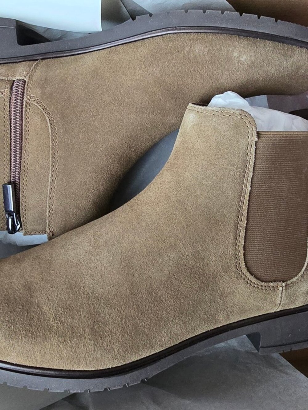 Munro Suede Bootie Water Resistant Upper. Women's size 10 NWT